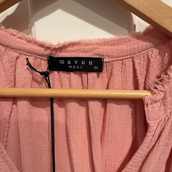 Maven West 100% Cotton Coral/Pink Textured Top - Picture 3 of 4